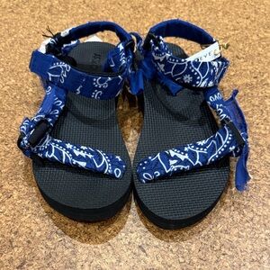 Women’s Arizona Love Blue Bandana-Strap Sandals